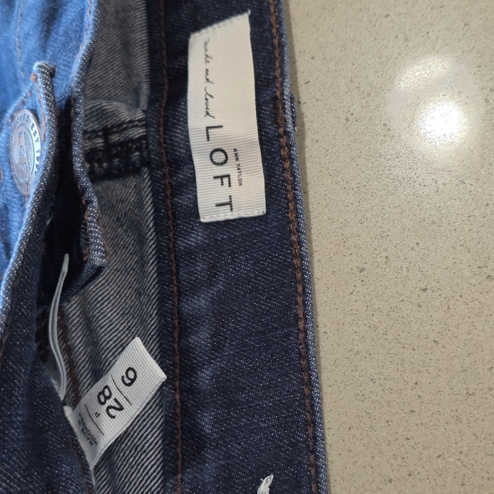 Ann Taylor LOFT Straight Leg Dark Wash Jeans Size 6/28P G-8230 - Picture 6 of 9